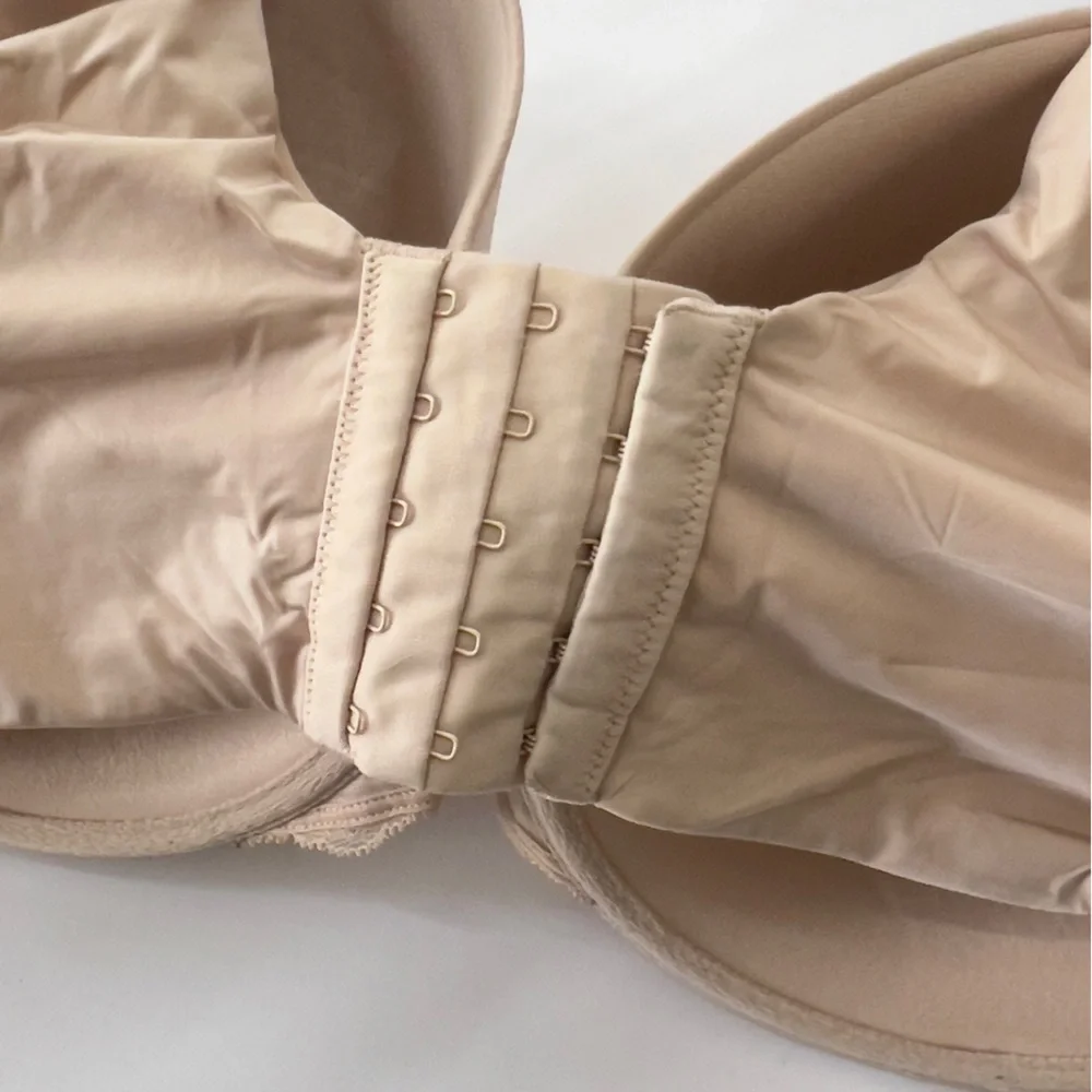 TORRID CURVE Size 38G Tan Bra AdjustStrap Hook Closure Full coverage T Shirt Bra - Picture 3 of 5
